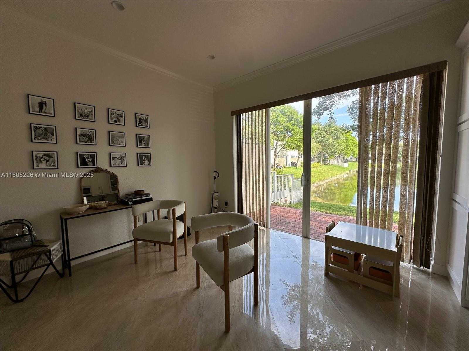 Small Image of 12464 SOUTH WEST 42ND ST, Miramar Number 11