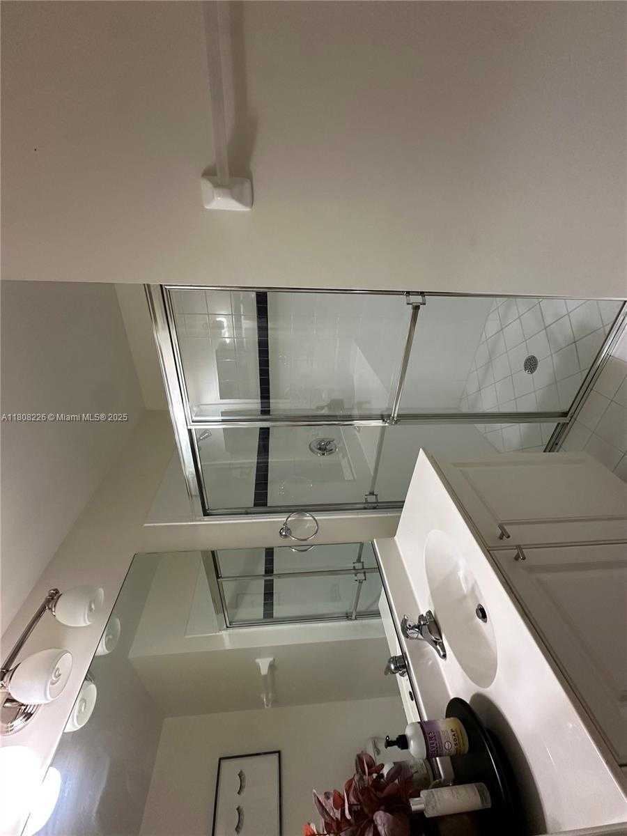 Small Image of 12464 SOUTH WEST 42ND ST, Miramar Number 20