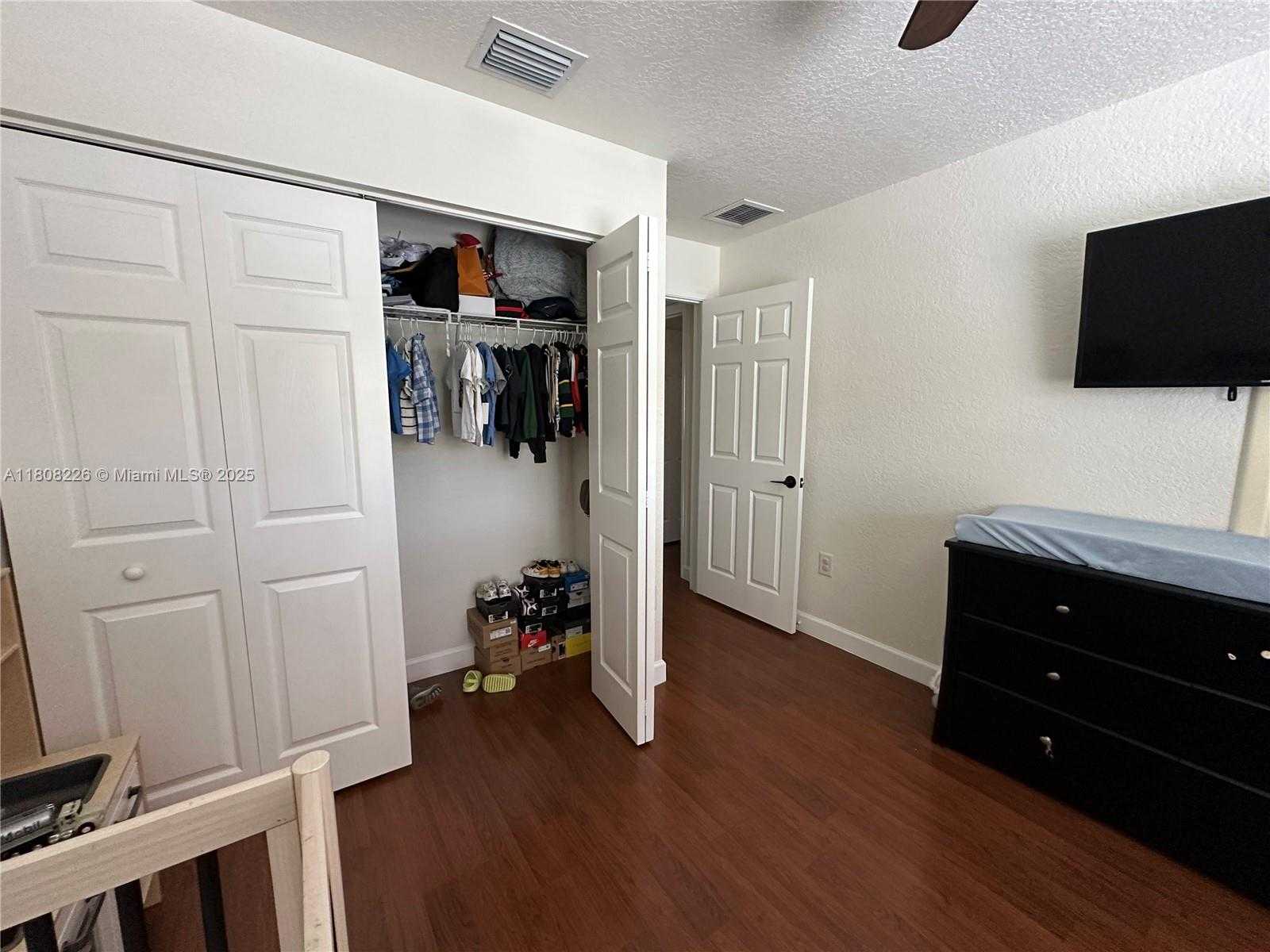 Small Image of 12464 SOUTH WEST 42ND ST, Miramar Number 27