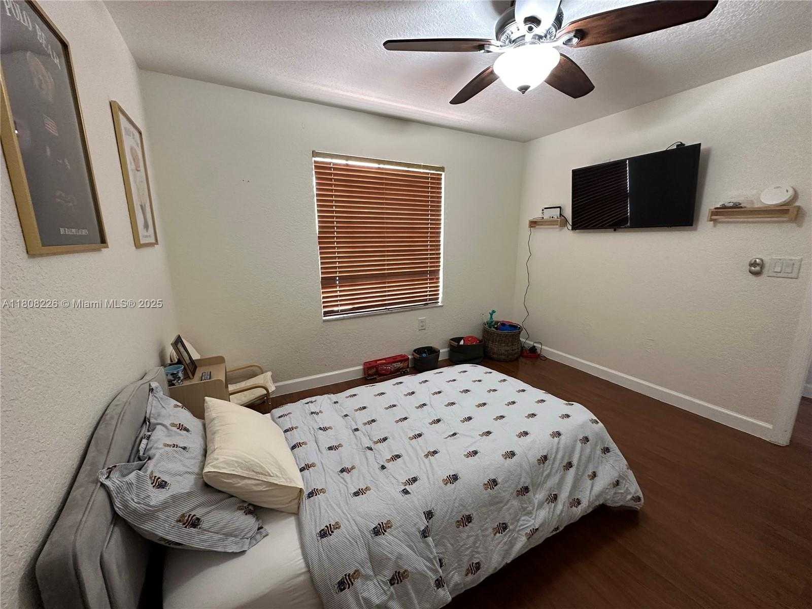 Small Image of 12464 SOUTH WEST 42ND ST, Miramar Number 37