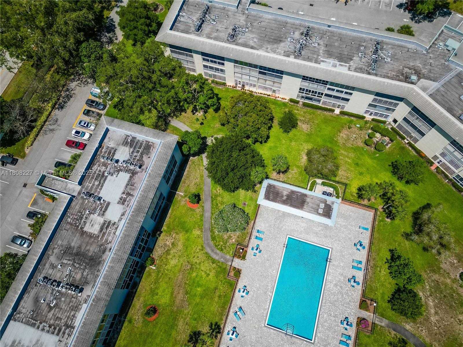 Small Image of 2504 ANTIGUA TER #O3, Coconut Creek Number 32