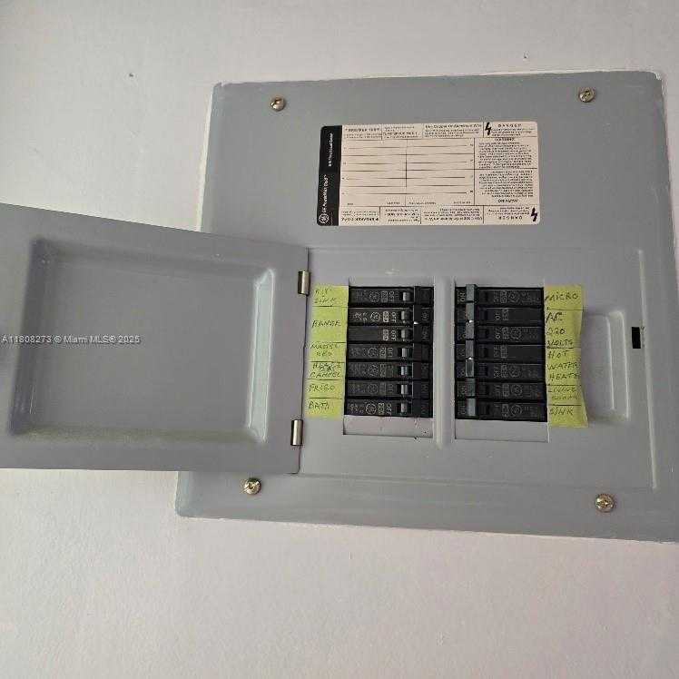 Small Image of 2222 TAYLOR ST #8, Hollywood Number 8