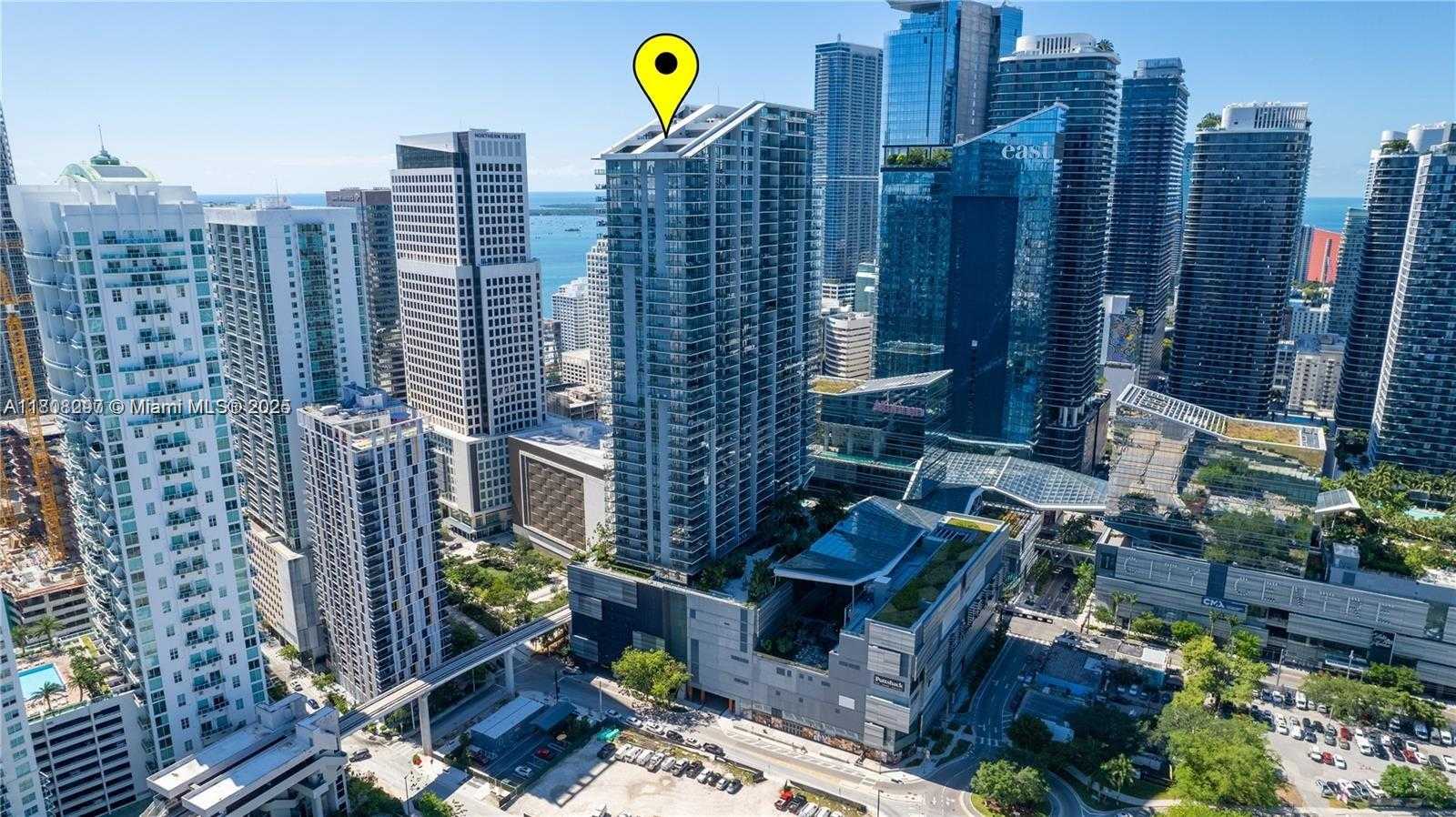 Small Image of 68 SOUTH EAST 6TH ST #1403, Miami Number 32