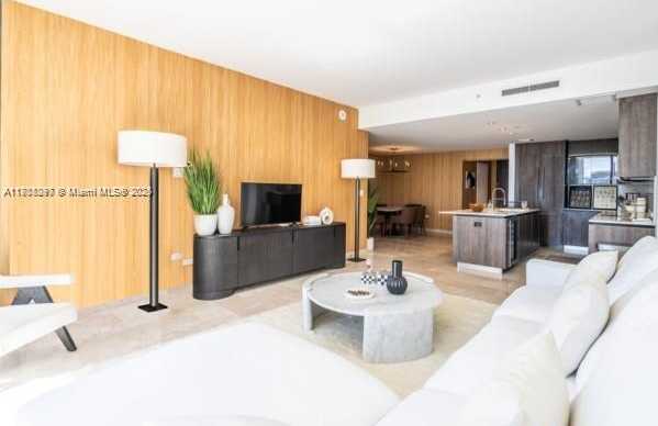 Small Image of 68 SOUTH EAST 6TH ST #1403, Miami Number 7