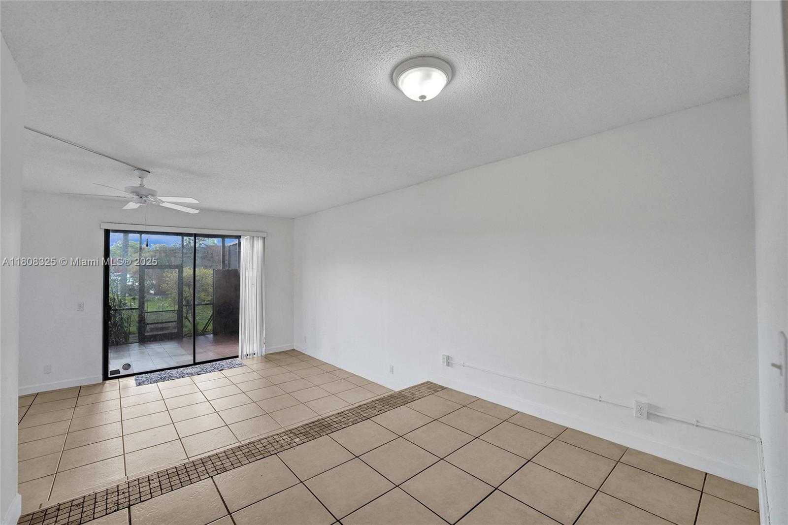 Small Image of 1551 NORTH WEST 92ND AVE #185, Pembroke Pines Number 16