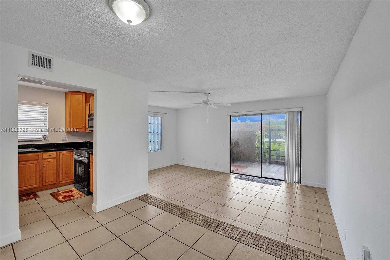 Small Image of 1551 NORTH WEST 92ND AVE #185, Pembroke Pines Number 20
