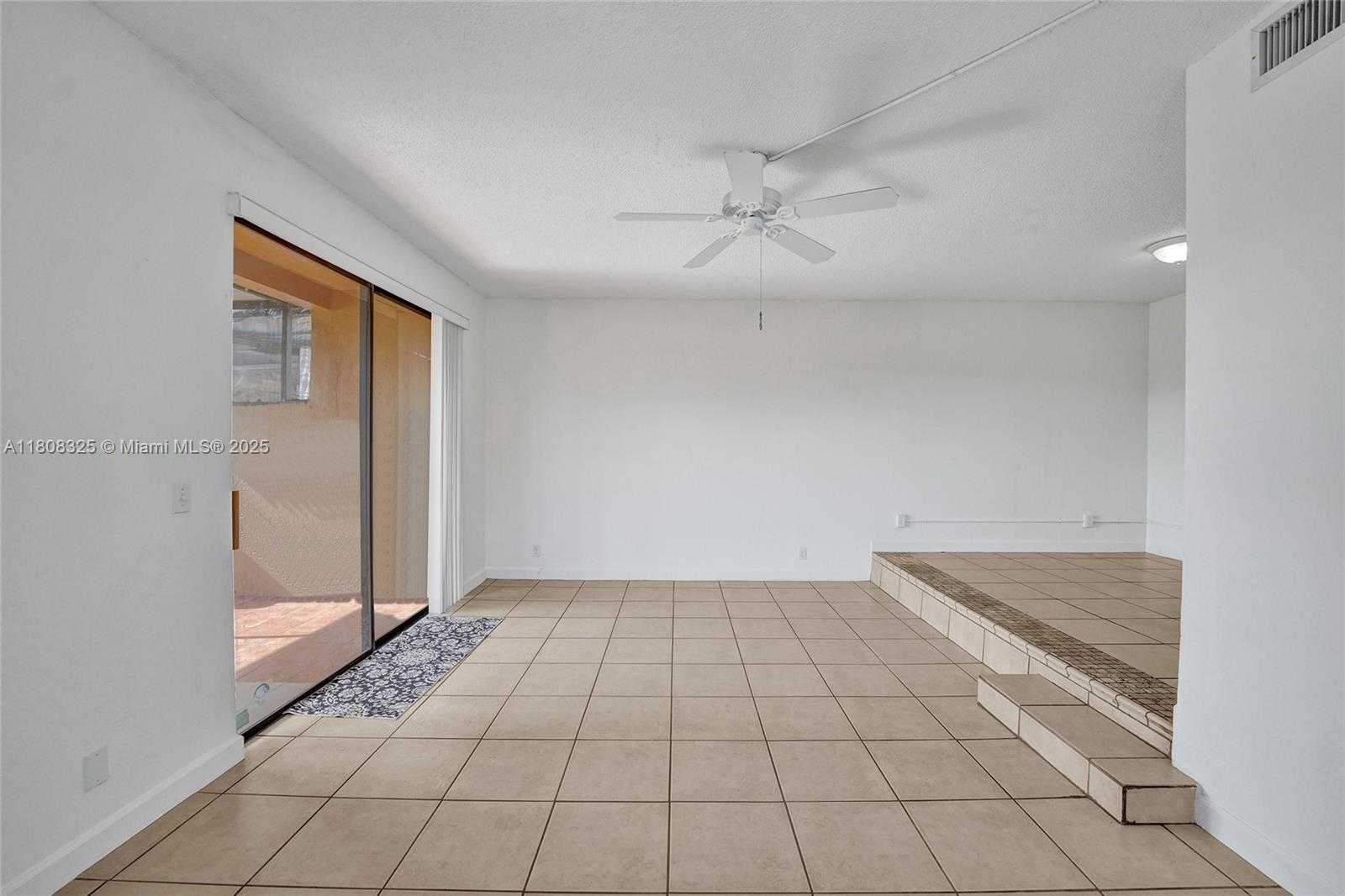 Small Image of 1551 NORTH WEST 92ND AVE #185, Pembroke Pines Number 31