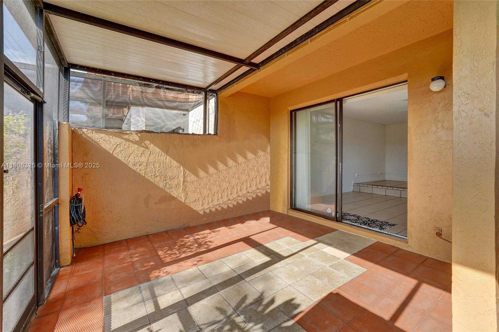 Small Image of 1551 NORTH WEST 92ND AVE #185, Pembroke Pines Number 37