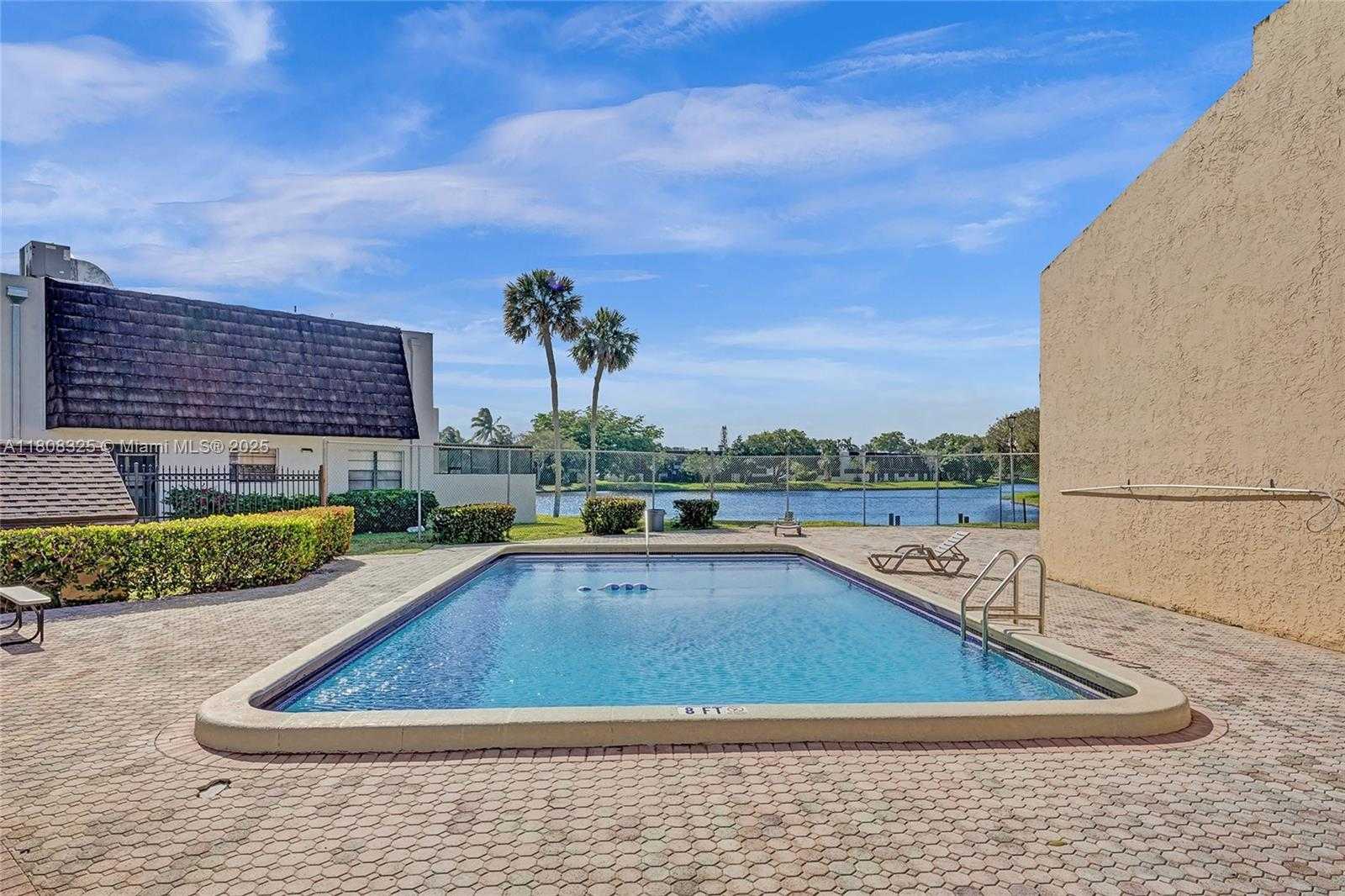 Small Image of 1551 NORTH WEST 92ND AVE #185, Pembroke Pines Number 38