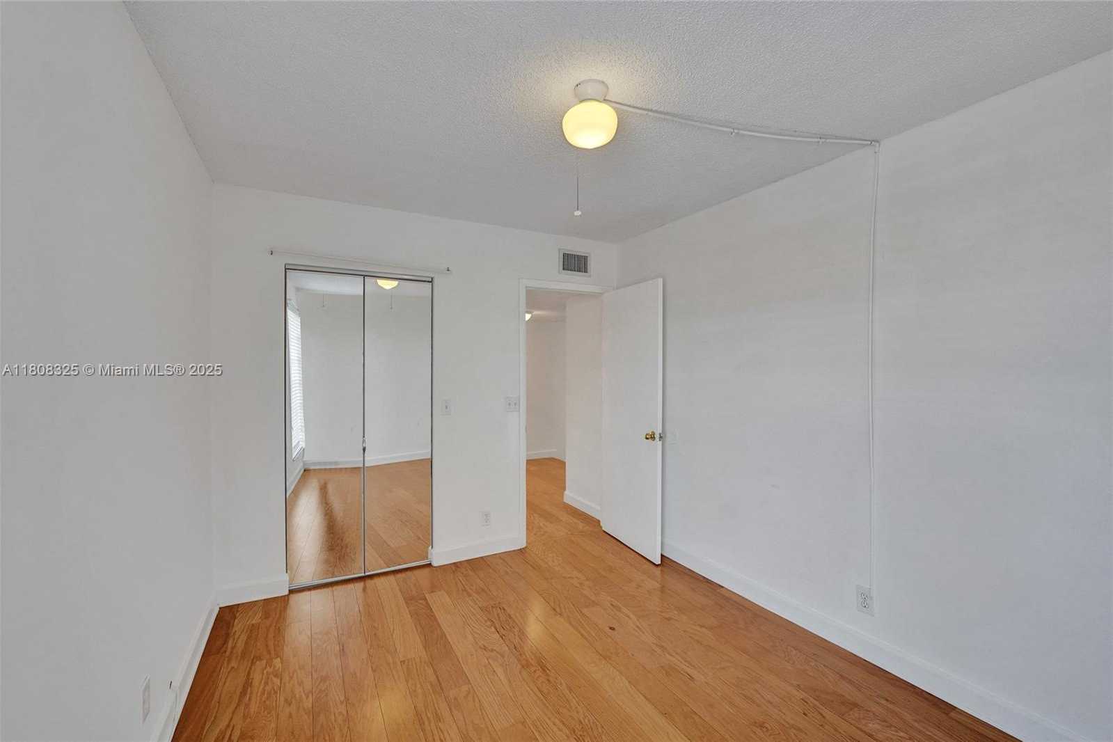 Small Image of 1551 NORTH WEST 92ND AVE #185, Pembroke Pines Number 45