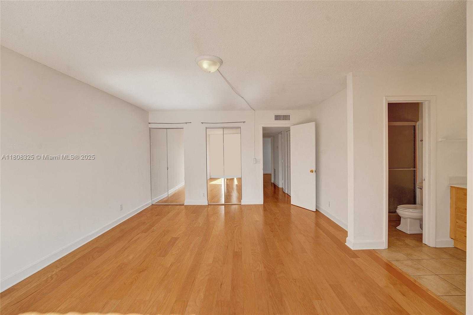 Small Image of 1551 NORTH WEST 92ND AVE #185, Pembroke Pines Number 56