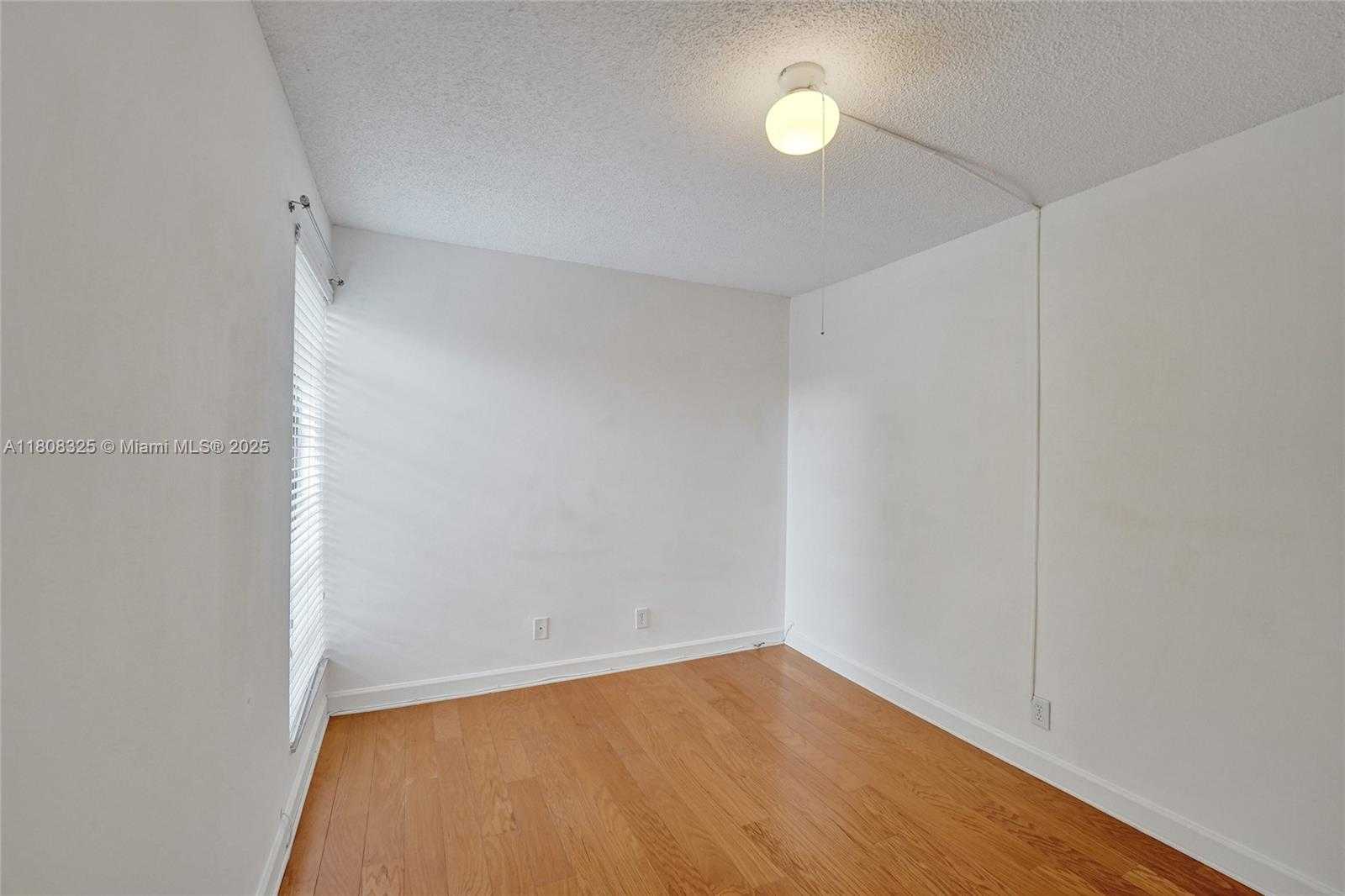 Small Image of 1551 NORTH WEST 92ND AVE #185, Pembroke Pines Number 69