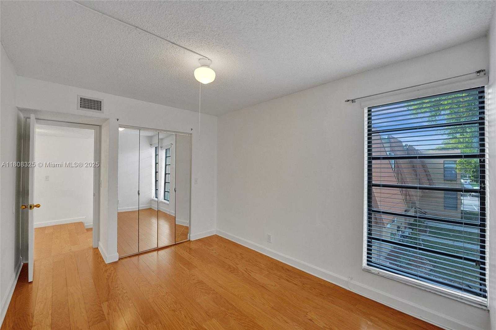 Small Image of 1551 NORTH WEST 92ND AVE #185, Pembroke Pines Number 71