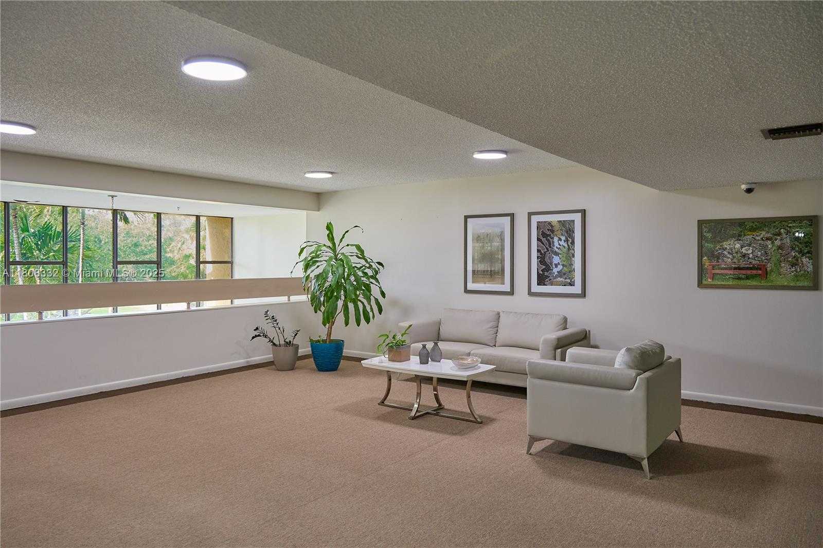 Small Image of 16175 GOLF CLUB RD #308, Weston Number 14