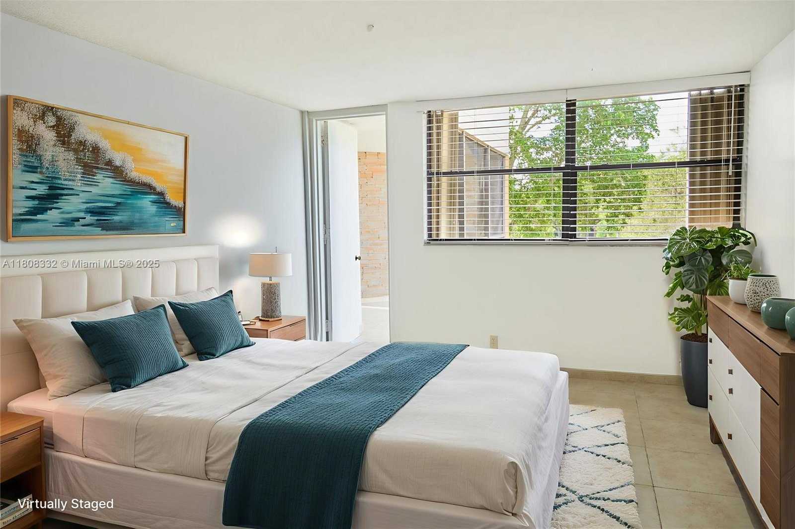 Small Image of 16175 GOLF CLUB RD #308, Weston Number 26