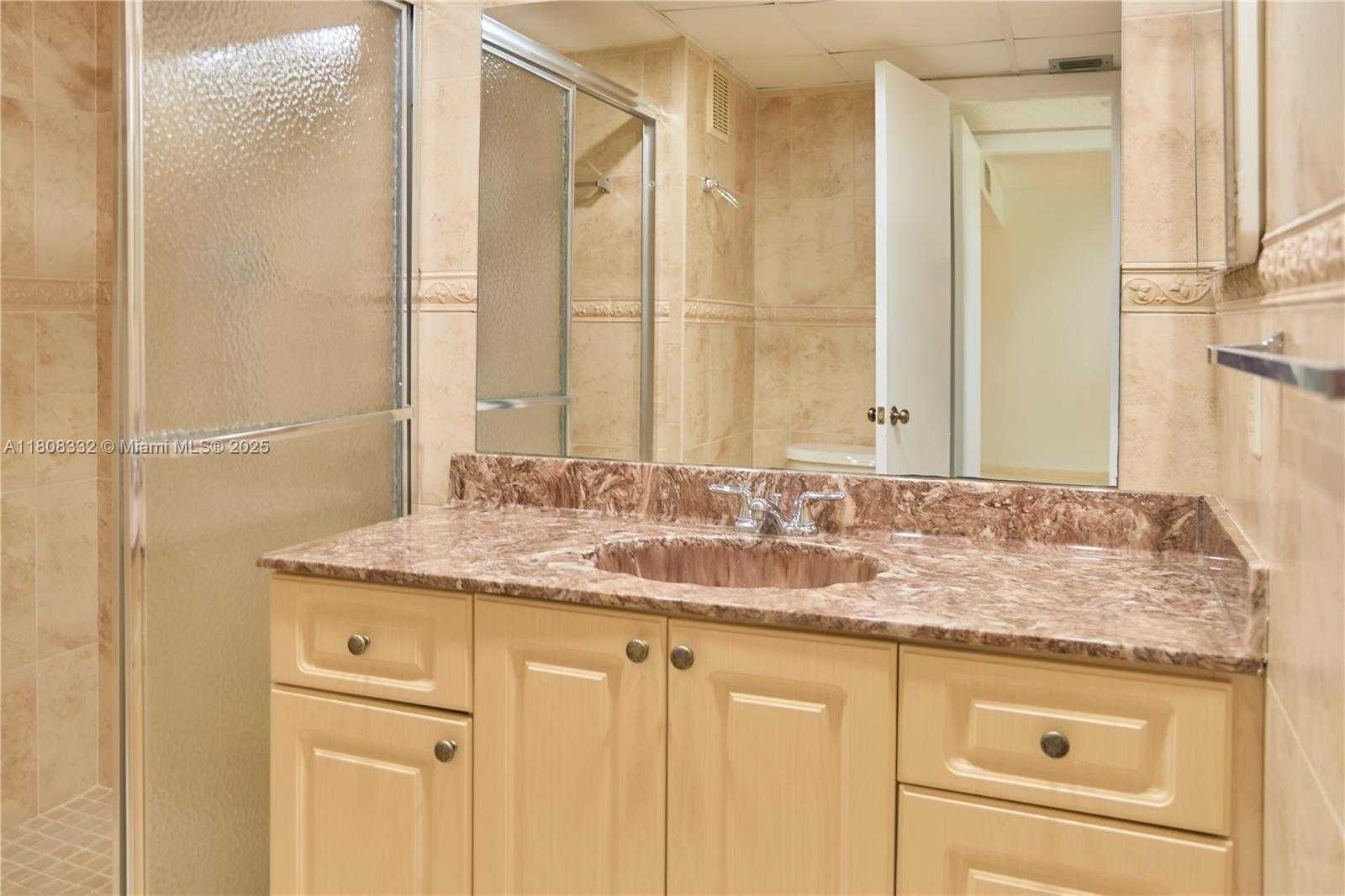Small Image of 16175 GOLF CLUB RD #308, Weston Number 33