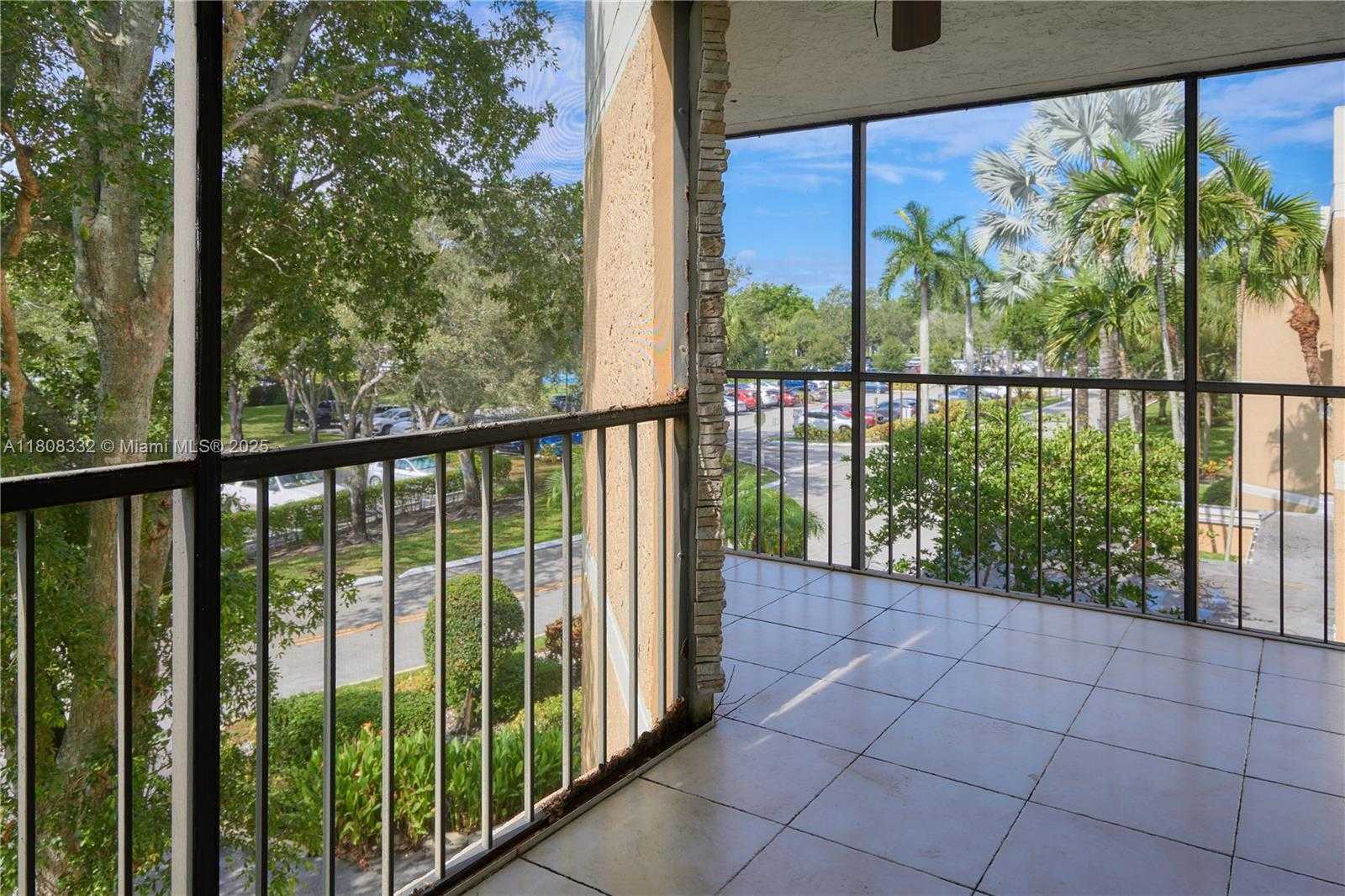 Small Image of 16175 GOLF CLUB RD #308, Weston Number 35