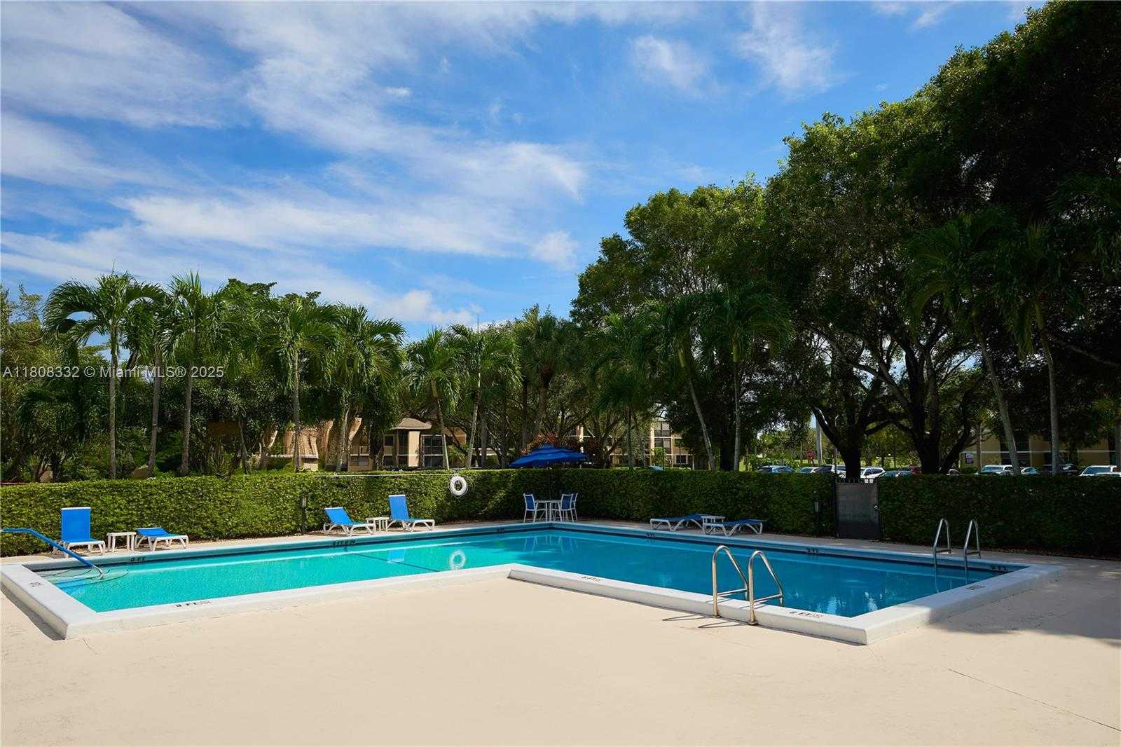 Small Image of 16175 GOLF CLUB RD #308, Weston Number 39