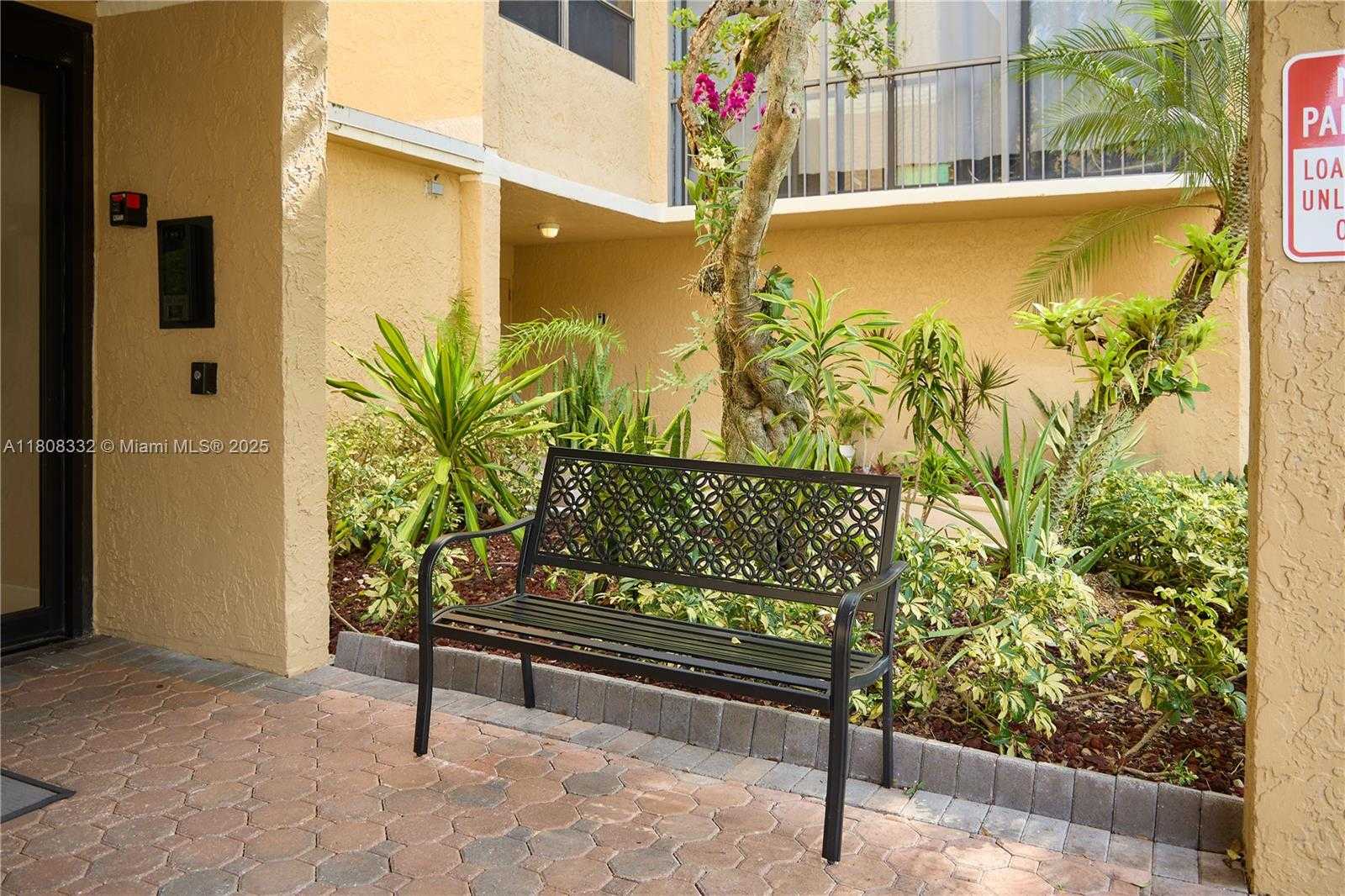 Small Image of 16175 GOLF CLUB RD #308, Weston Number 6