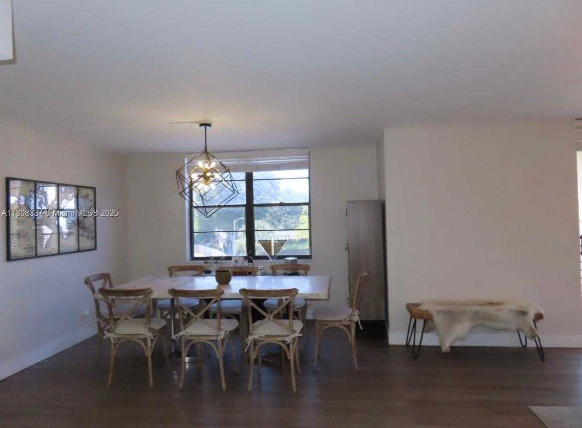 Small Image of 3900 NORTH HILLS DR #303, Hollywood Number 3