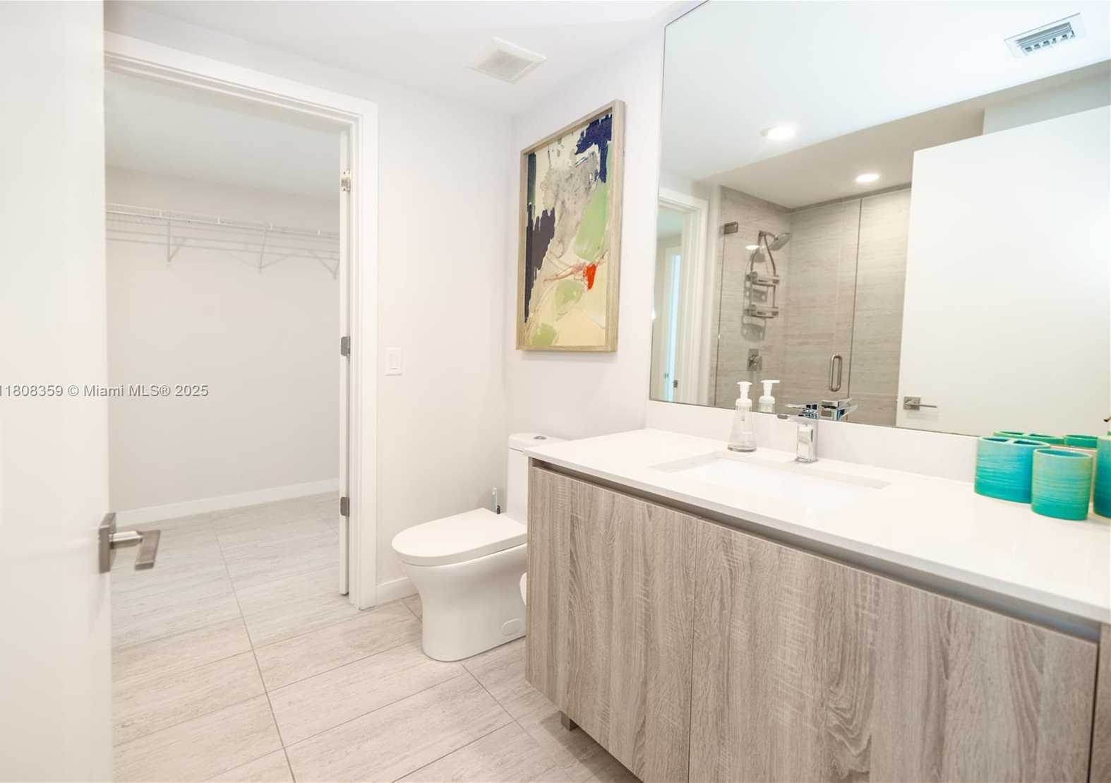Small Image of 3900 BISCAYNE BLVD #S-1118, Miami Number 26