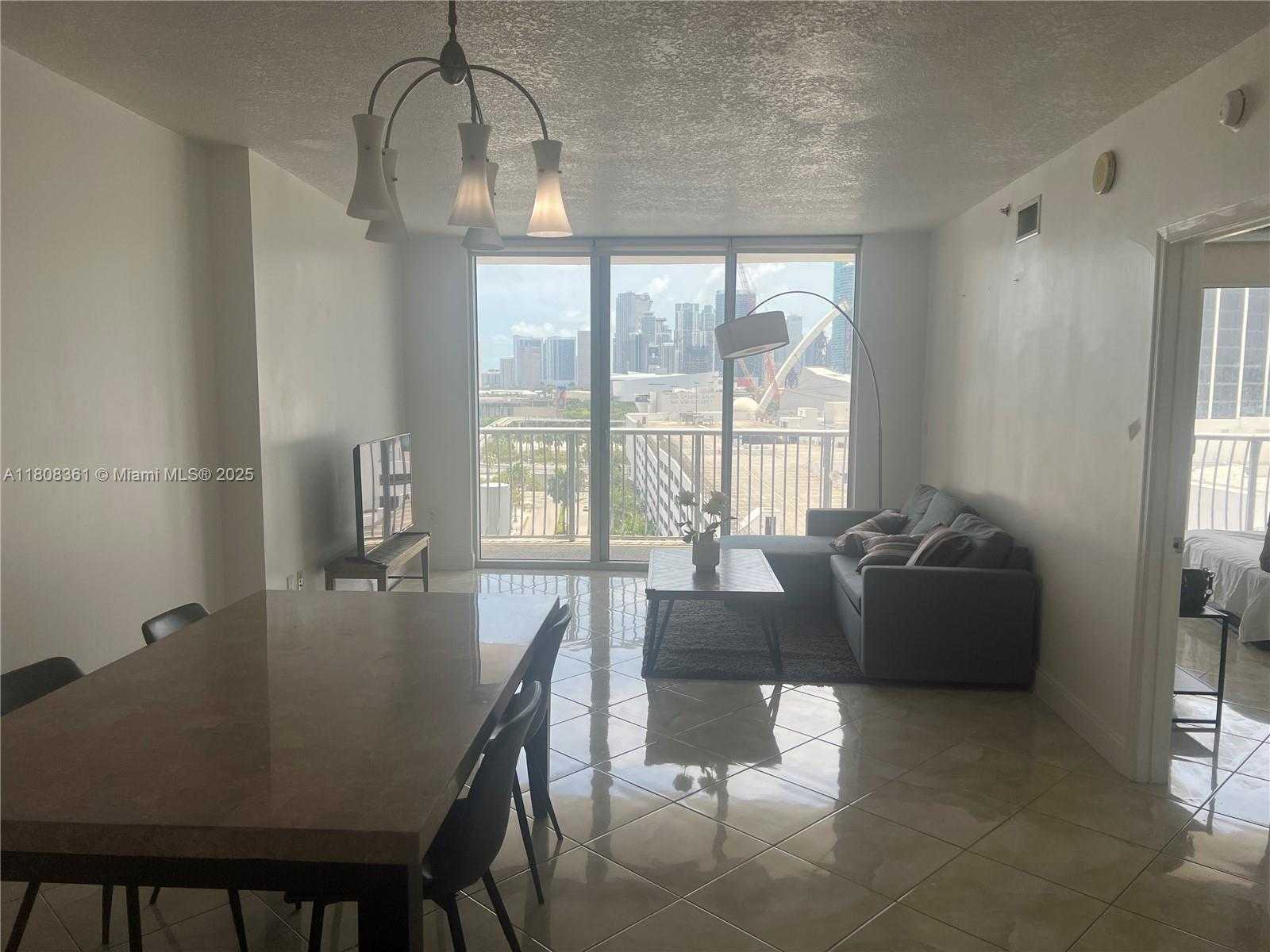 Small Image of 1750 NORTH BAYSHORE DR #1410, Miami Number 5