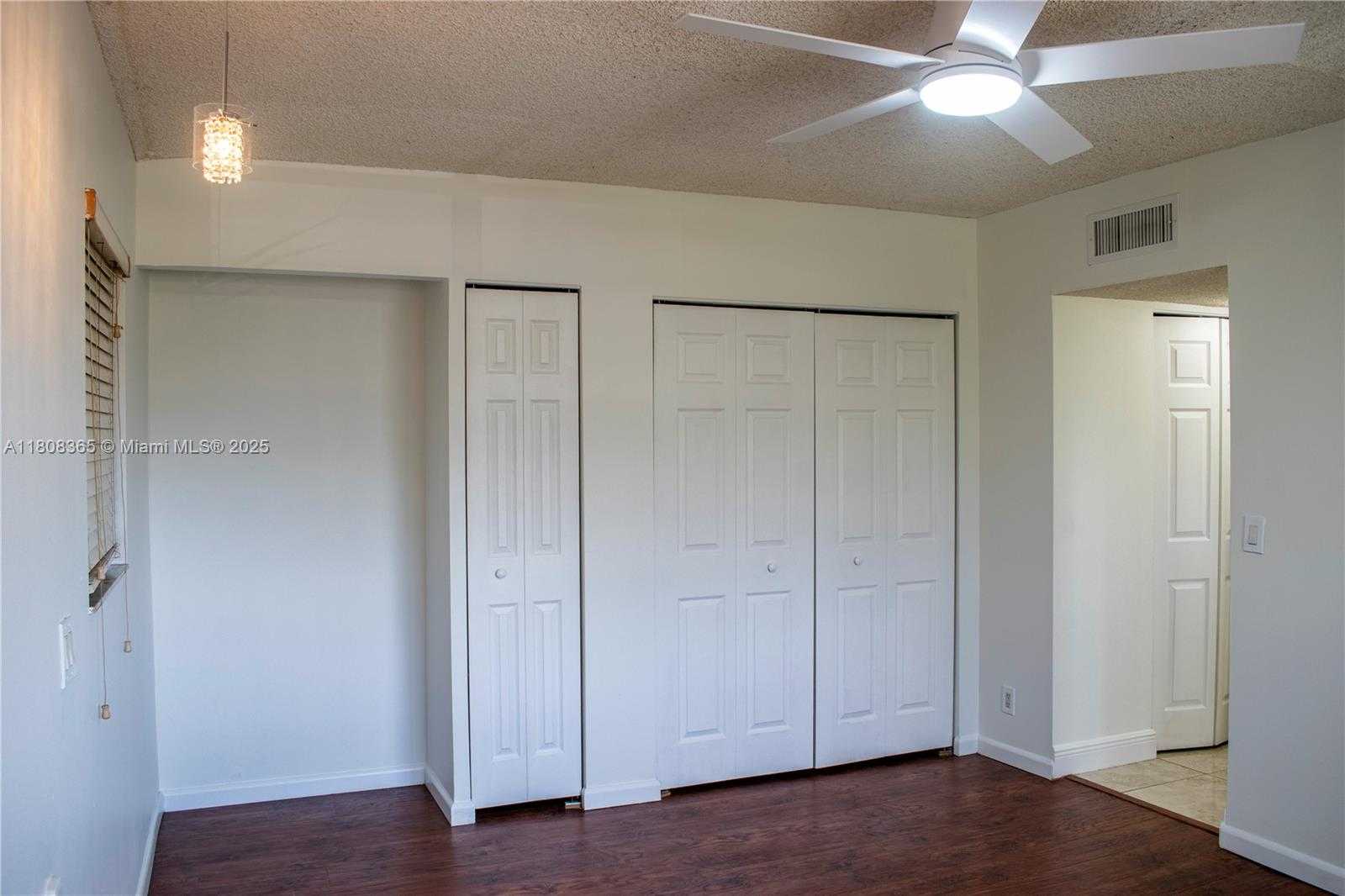 Small Image of 3090 HOLIDAY SPRINGS BLVD #305, Margate Number 15