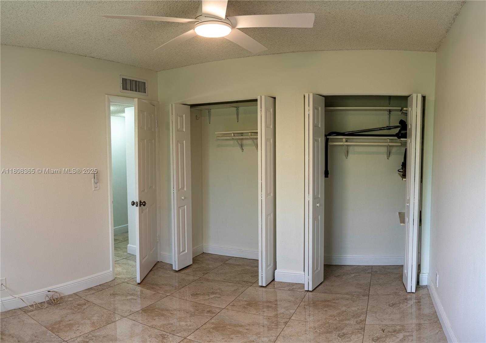 Small Image of 3090 HOLIDAY SPRINGS BLVD #305, Margate Number 19