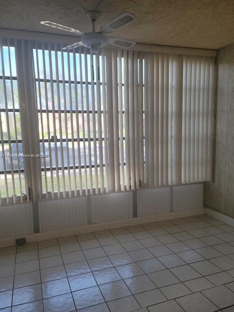 Small Image of 1800 SOUTH WEST 81ST AVE #1105, North Lauderdale Number 16