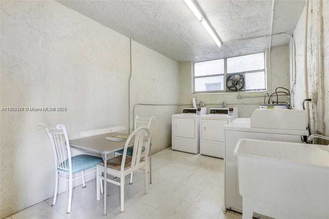 Small Image of 1800 SOUTH WEST 81ST AVE #1105, North Lauderdale Number 17