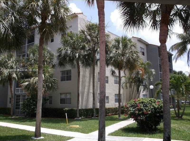 Small Image of 1800 SOUTH WEST 81ST AVE #1105, North Lauderdale Number 3