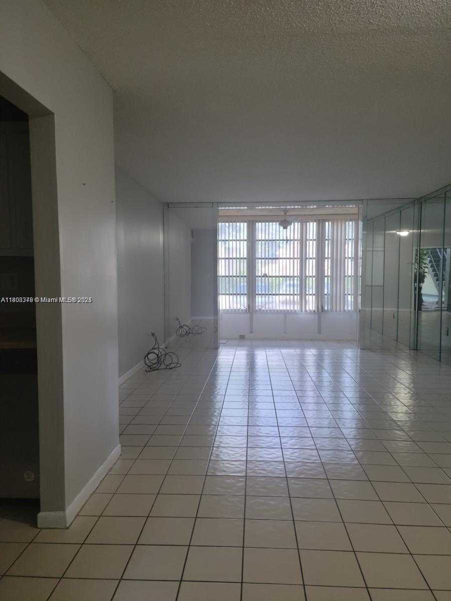 Small Image of 1800 SOUTH WEST 81ST AVE #1105, North Lauderdale Number 7