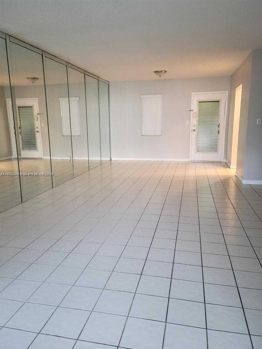 Small Image of 1800 SOUTH WEST 81ST AVE #1105, North Lauderdale Number 9