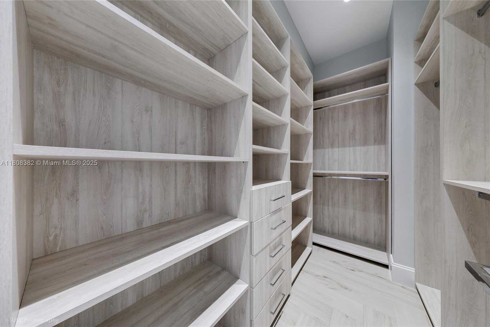 Small Image of 10225 COLLINS AVE #604, Bal Harbour Number 12