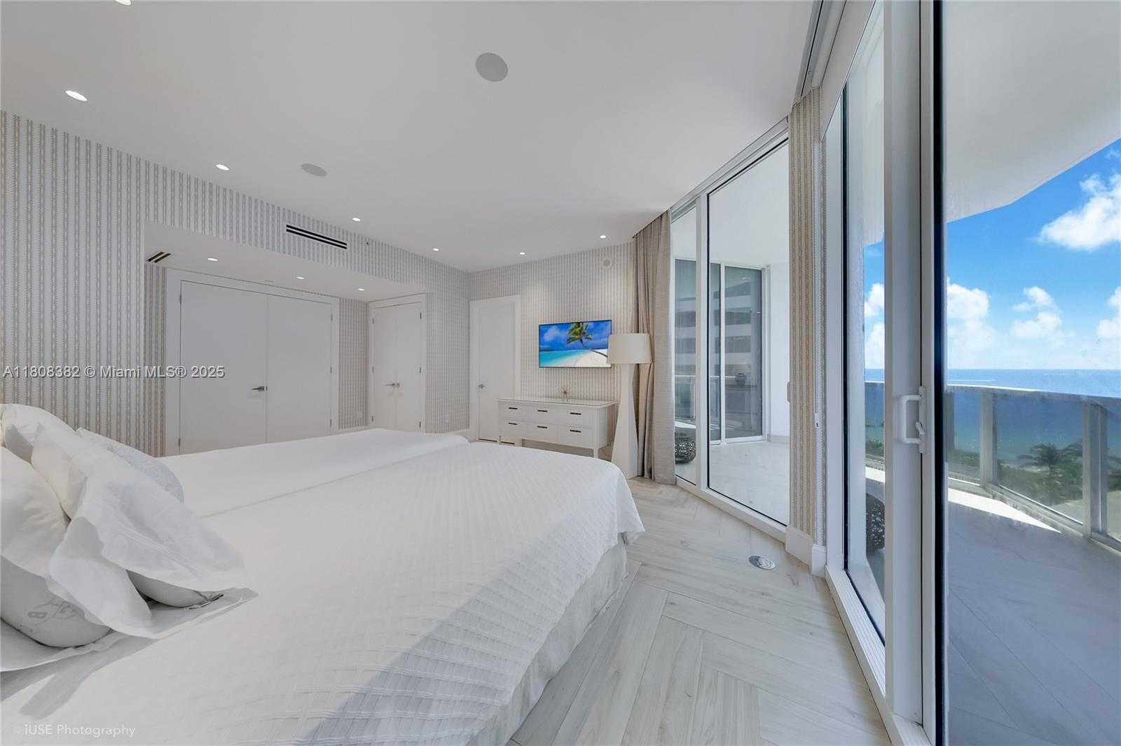 Small Image of 10225 COLLINS AVE #604, Bal Harbour Number 17
