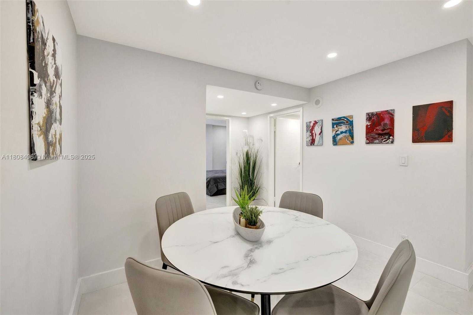 Small Image of 17021 NORTH BAY RD #220, Sunny Isles Beach Number 17