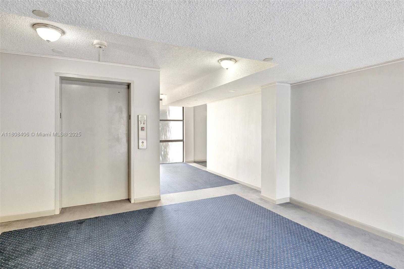 Small Image of 17021 NORTH BAY RD #220, Sunny Isles Beach Number 31