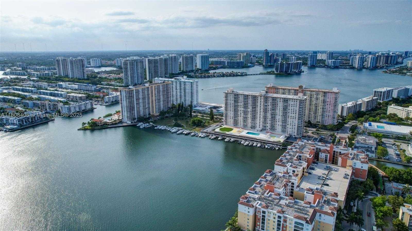 Small Image of 17021 NORTH BAY RD #220, Sunny Isles Beach Number 47