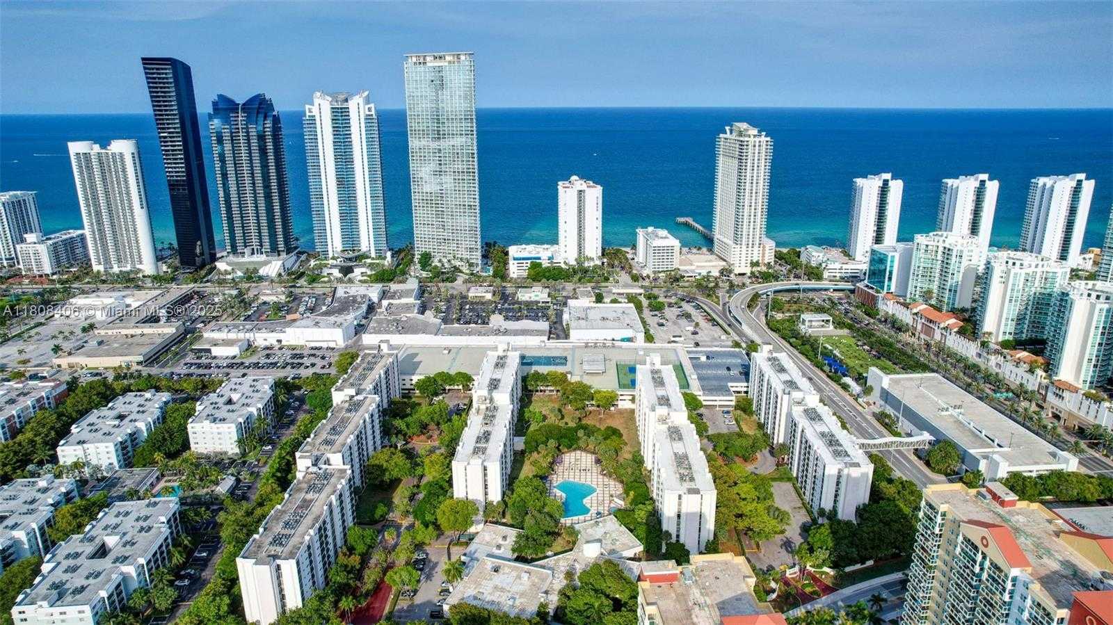 Small Image of 17021 NORTH BAY RD #220, Sunny Isles Beach Number 48