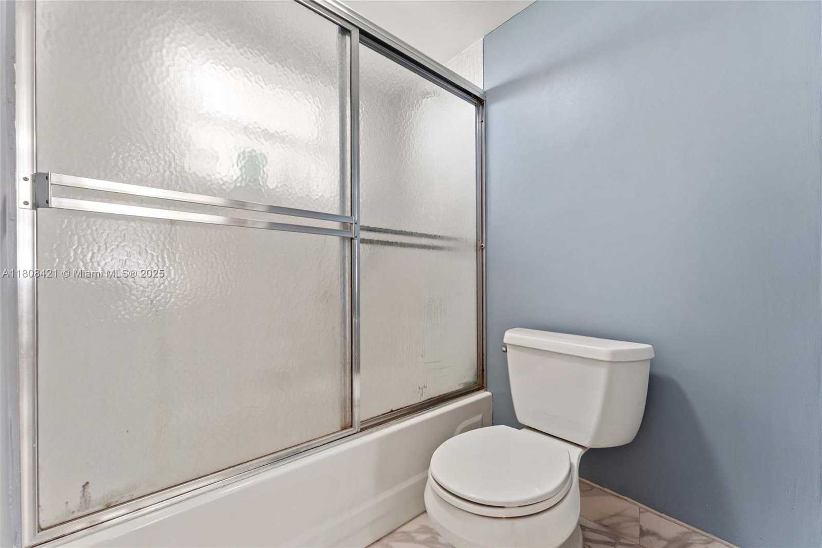 Small Image of 9401 SUNRISE LAKES BLVD #307, Sunrise Number 18
