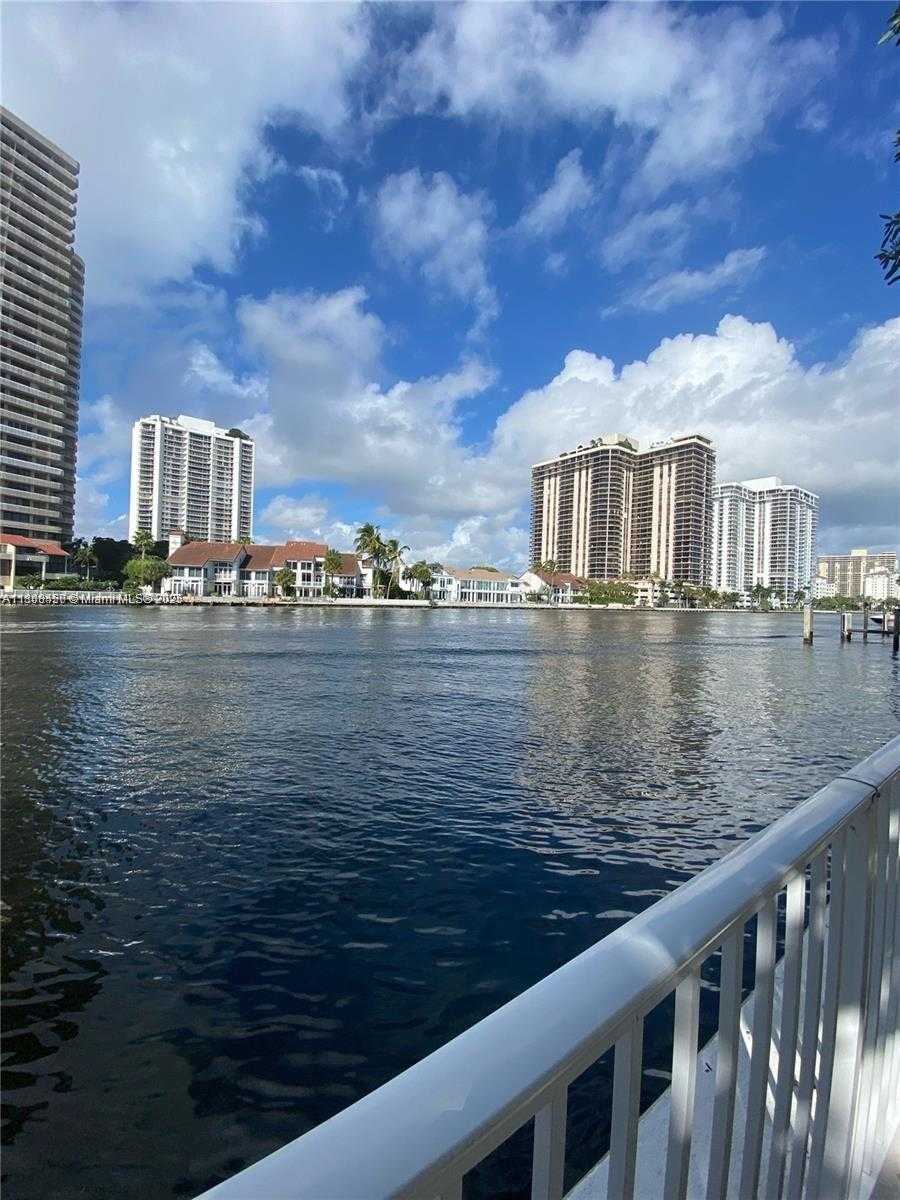 Small Image of 19390 COLLINS AVE #217, Sunny Isles Beach Number 3