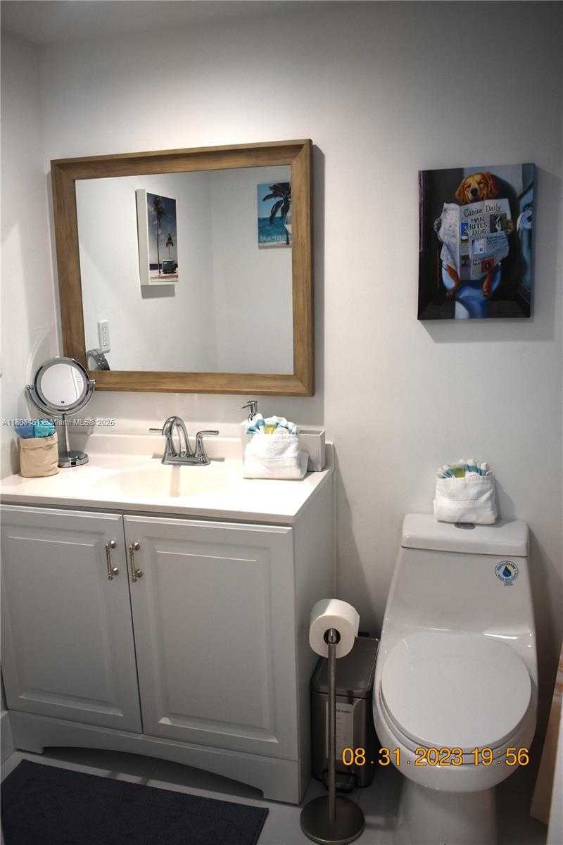 Small Image of 3901 SOUTH OCEAN DR #11A, Hollywood Number 21