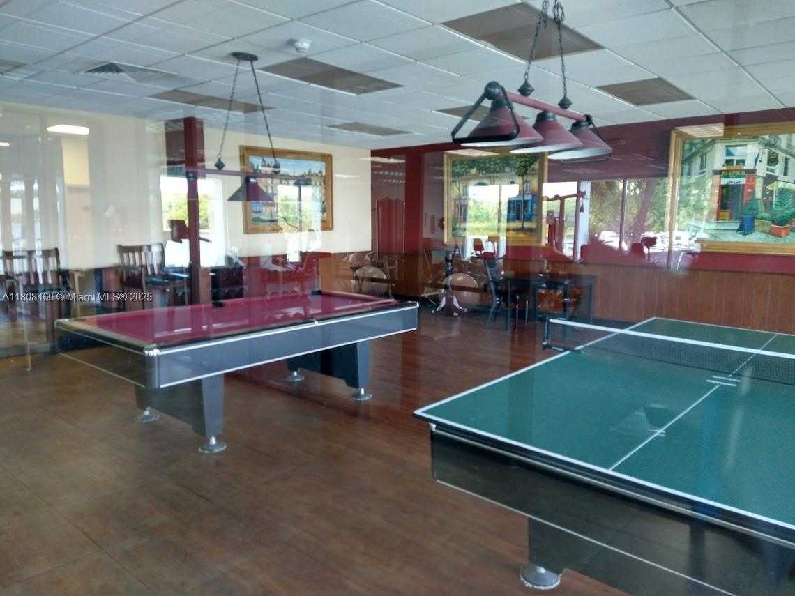 Small Image of 500 BAYVIEW DR #2031, Sunny Isles Beach Number 25