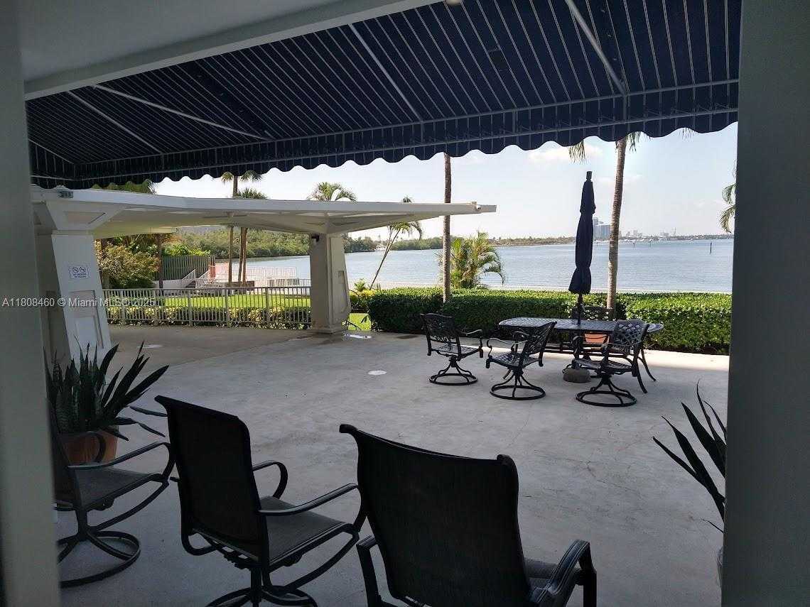 Small Image of 500 BAYVIEW DR #2031, Sunny Isles Beach Number 27