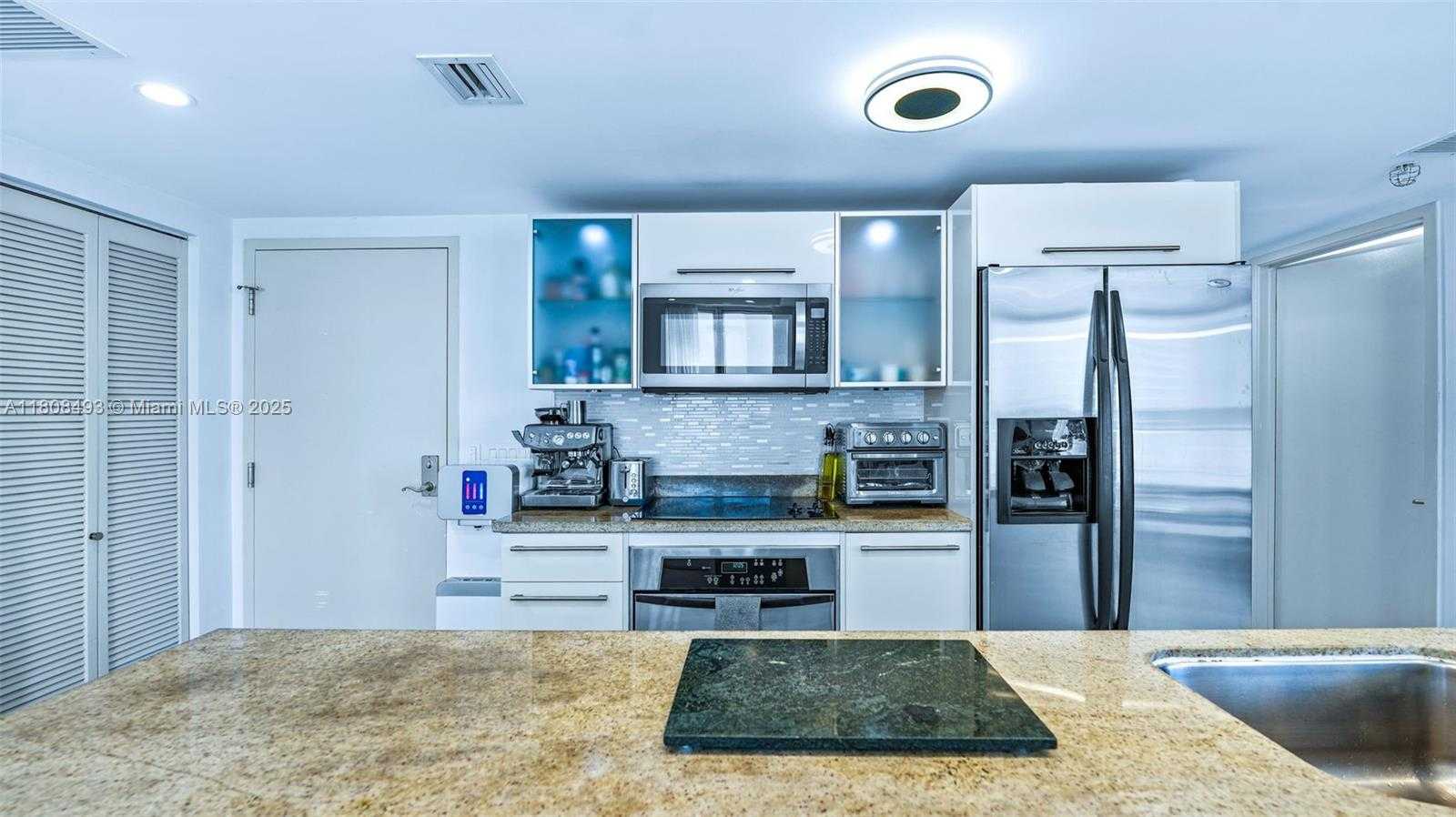Small Image of 185 SOUTH WEST 7TH ST #2911, Miami Number 11