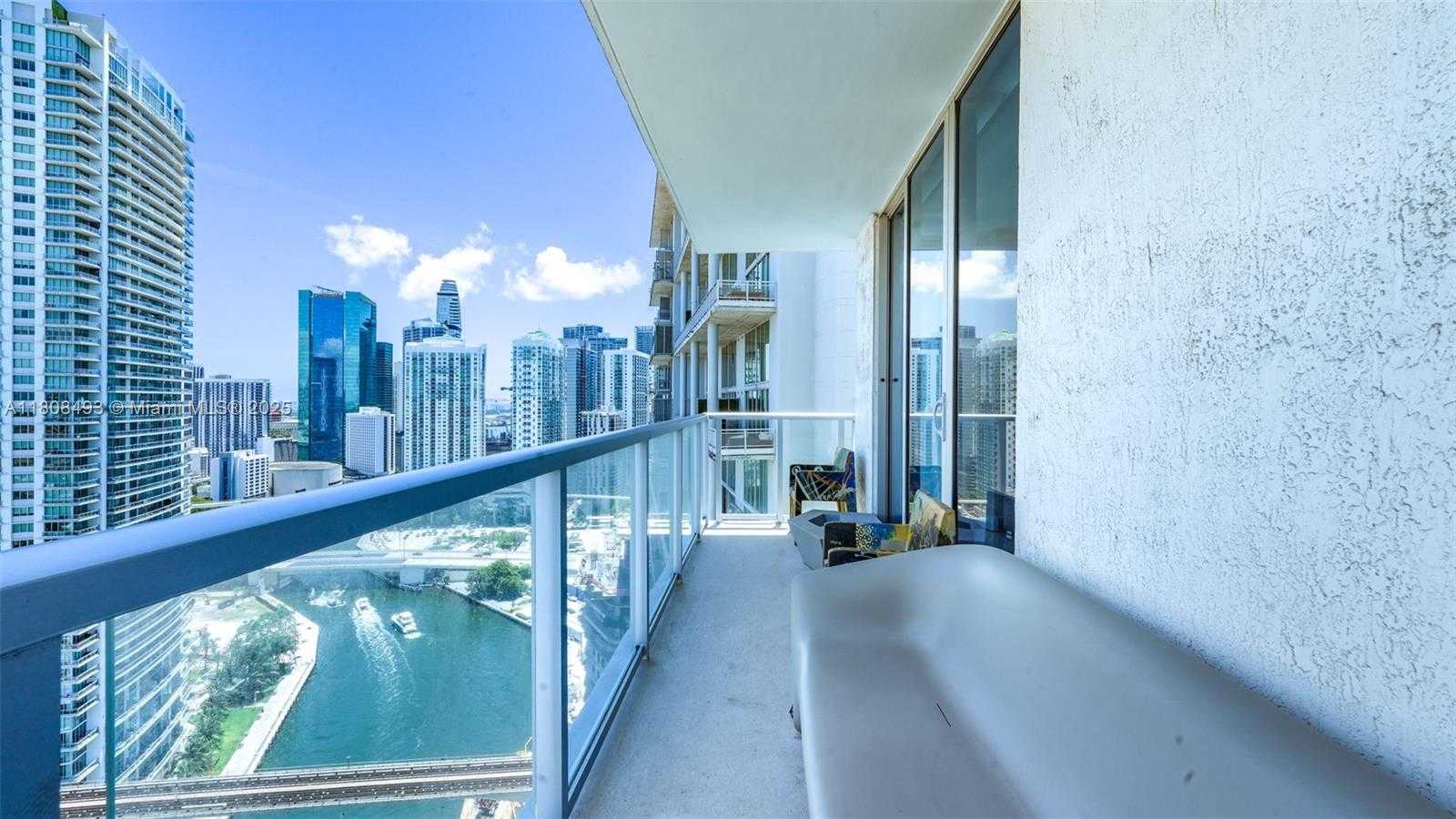 Small Image of 185 SOUTH WEST 7TH ST #2911, Miami Number 14