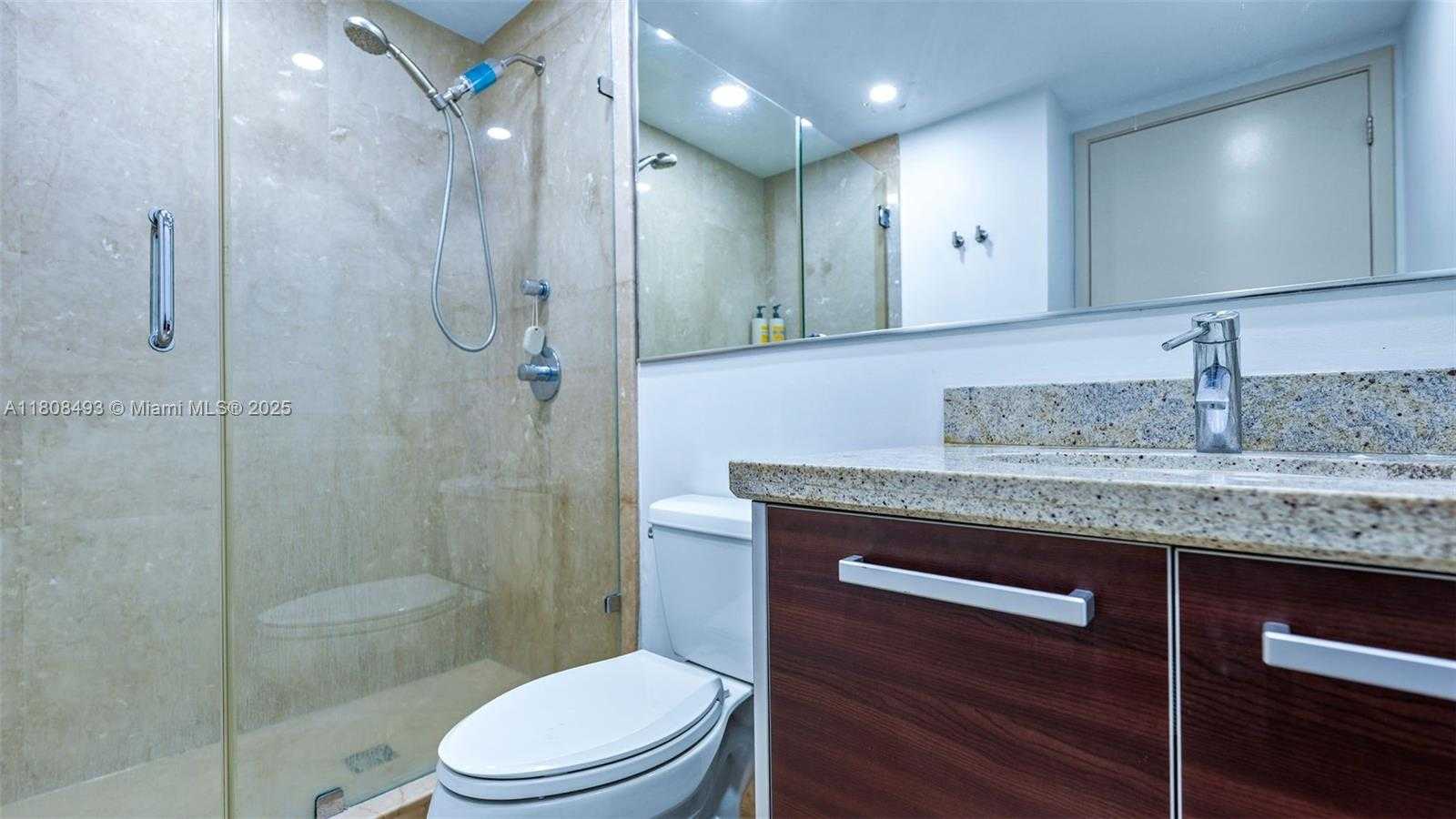 Small Image of 185 SOUTH WEST 7TH ST #2911, Miami Number 24