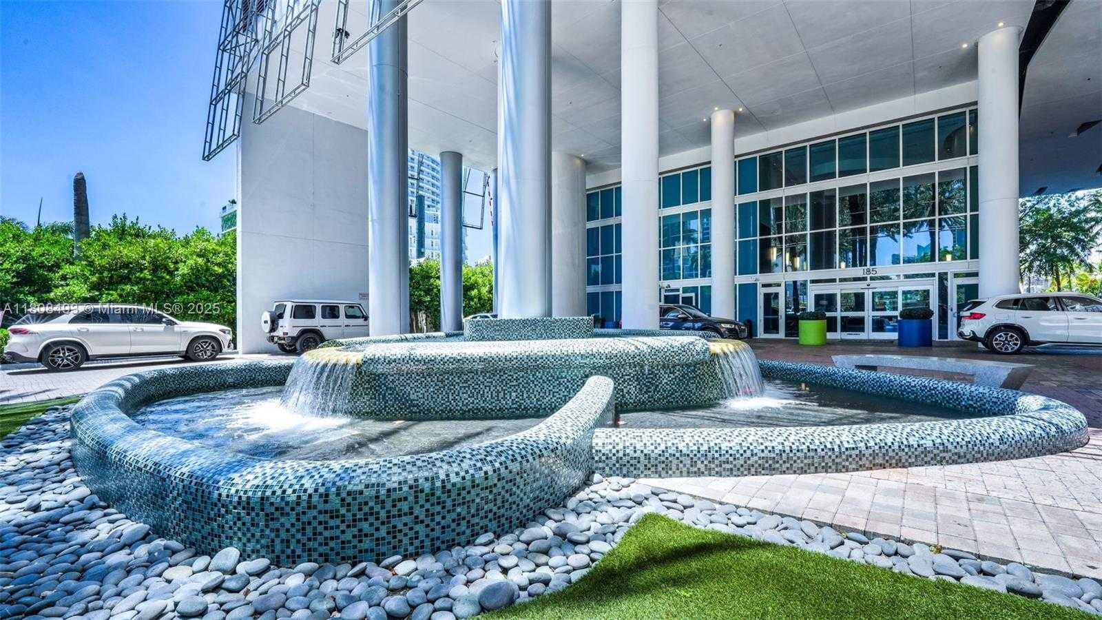 Small Image of 185 SOUTH WEST 7TH ST #2911, Miami Number 31