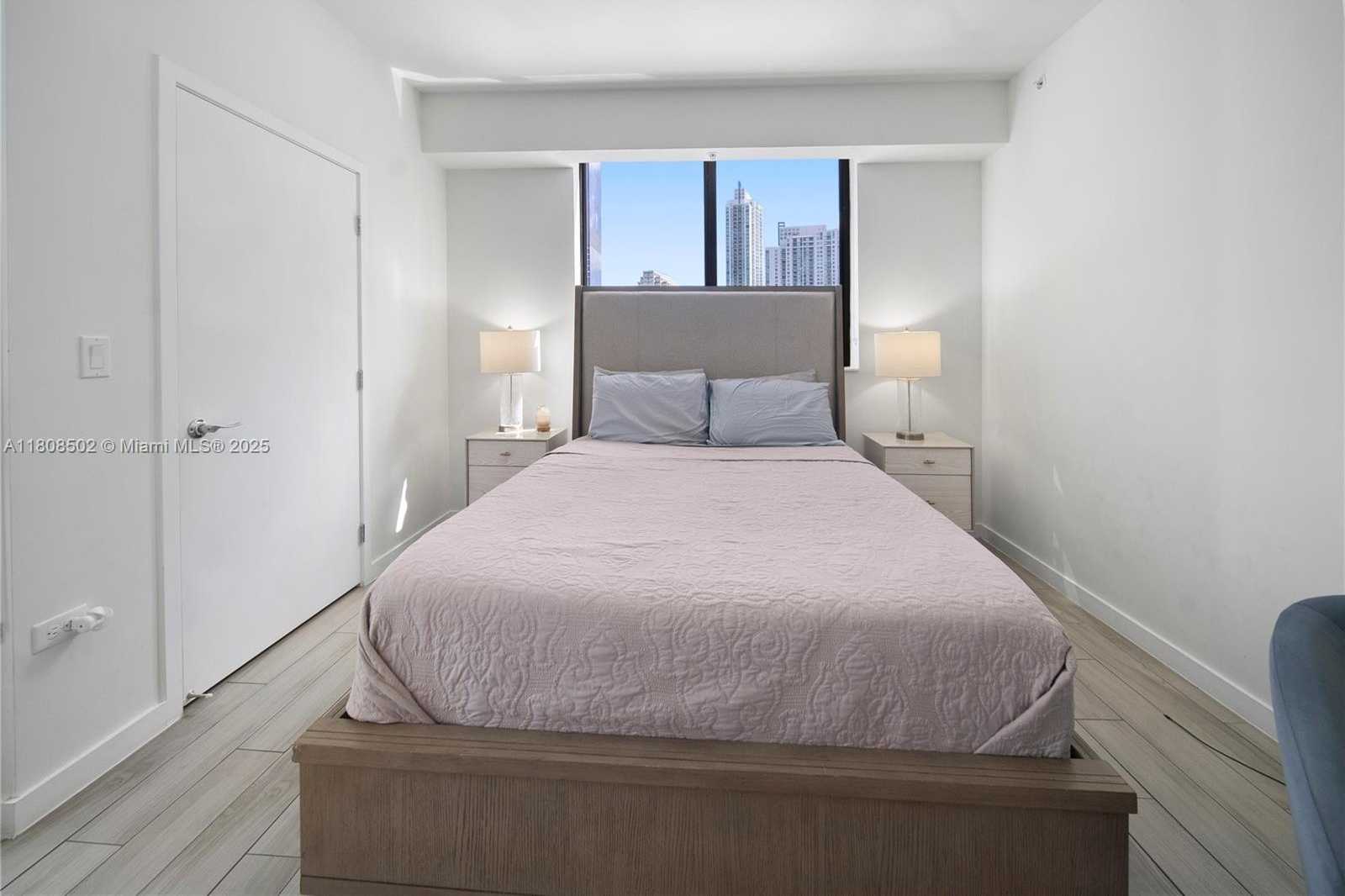 Small Image of 999 SOUTH WEST 1ST AVE #1617, Miami Number 12