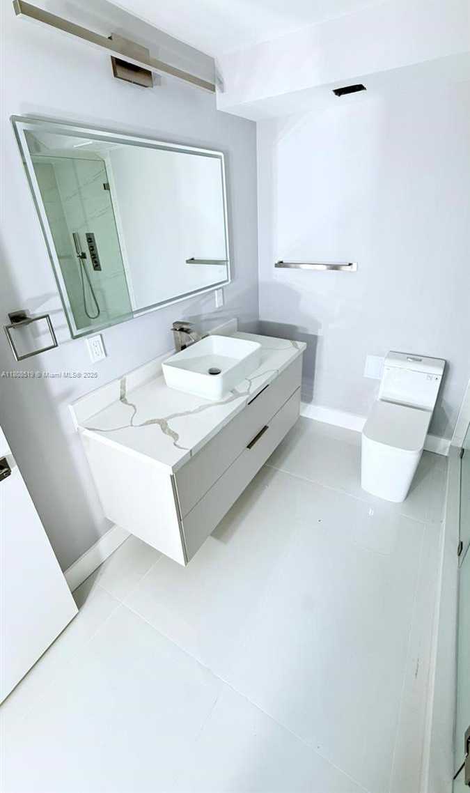 Small Image of 20379 WEST COUNTRY CLUB DR #1233, Aventura Number 10